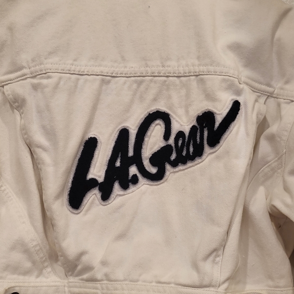 Vintage LA Gear CROP Denim Jacket White with Shoulder Pads BNWOT M - Picture 4 of 9